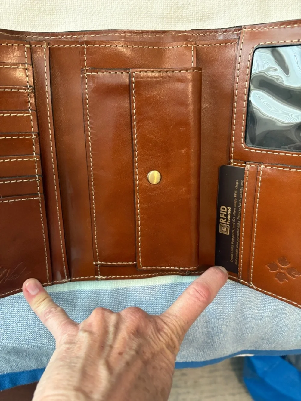 Patricia Nash Brown Tri fold RFID Leather Wallet. NWOT - Picture 6 of 13